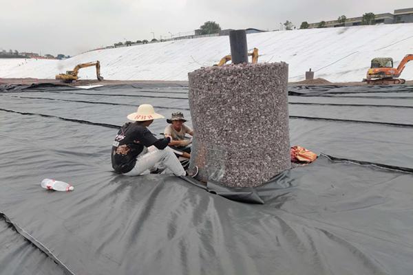 垃圾填埋场土工膜需要什么技术标准？解析填埋场土工膜的技术要求！  第2张