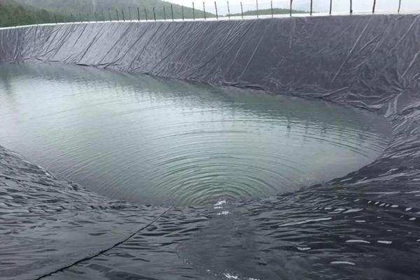 果园蓄水池中土工膜的应用及效果解析  第3张