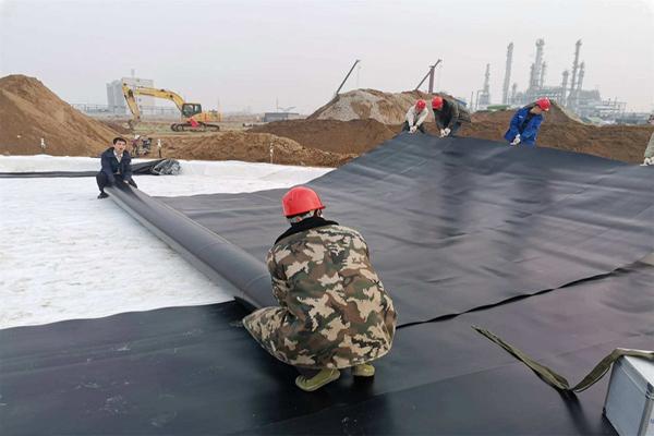 厌氧池顶加盖土工膜的关键注意事项  第3张