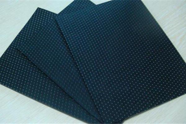 糙面土工膜与光面土工膜性能对比  第1张
