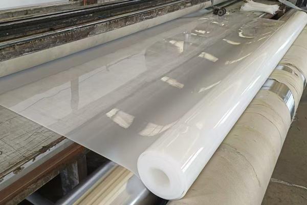 白色土工膜主要用在哪些工程中  第2张